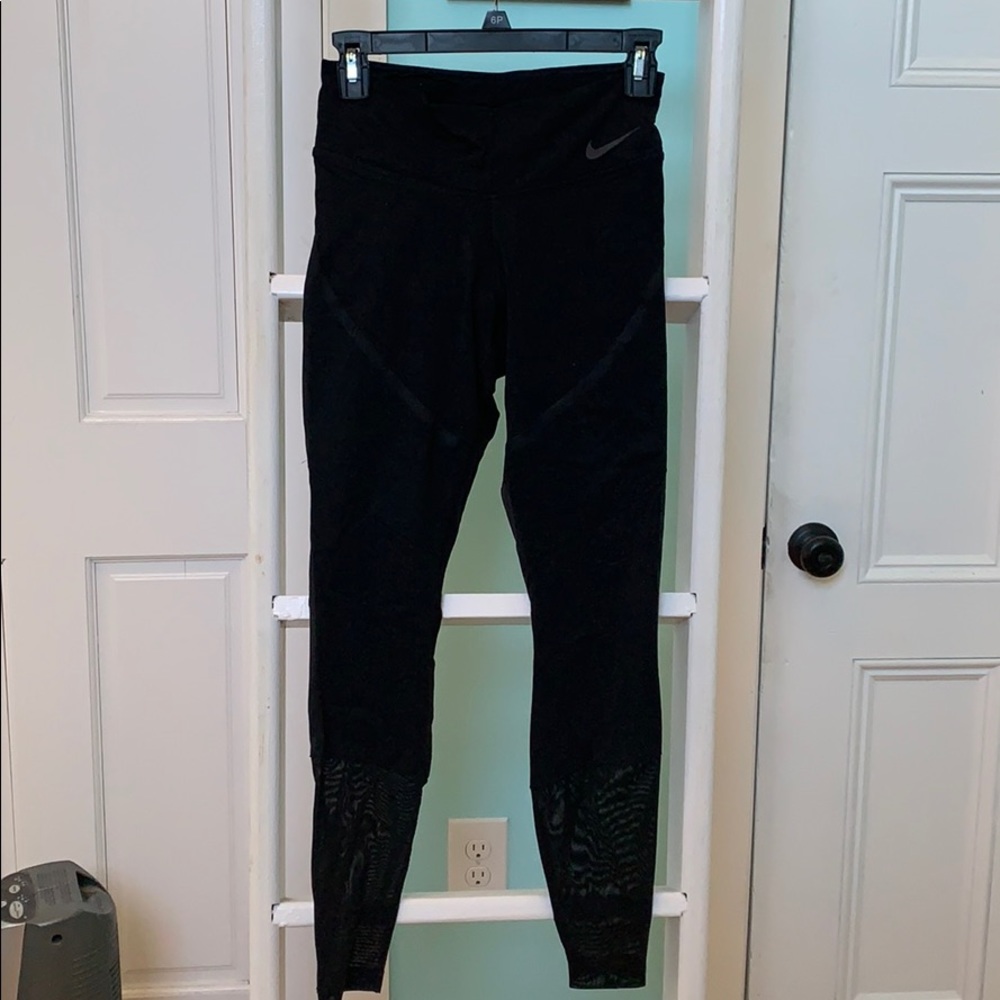 Nike dry fit leggings